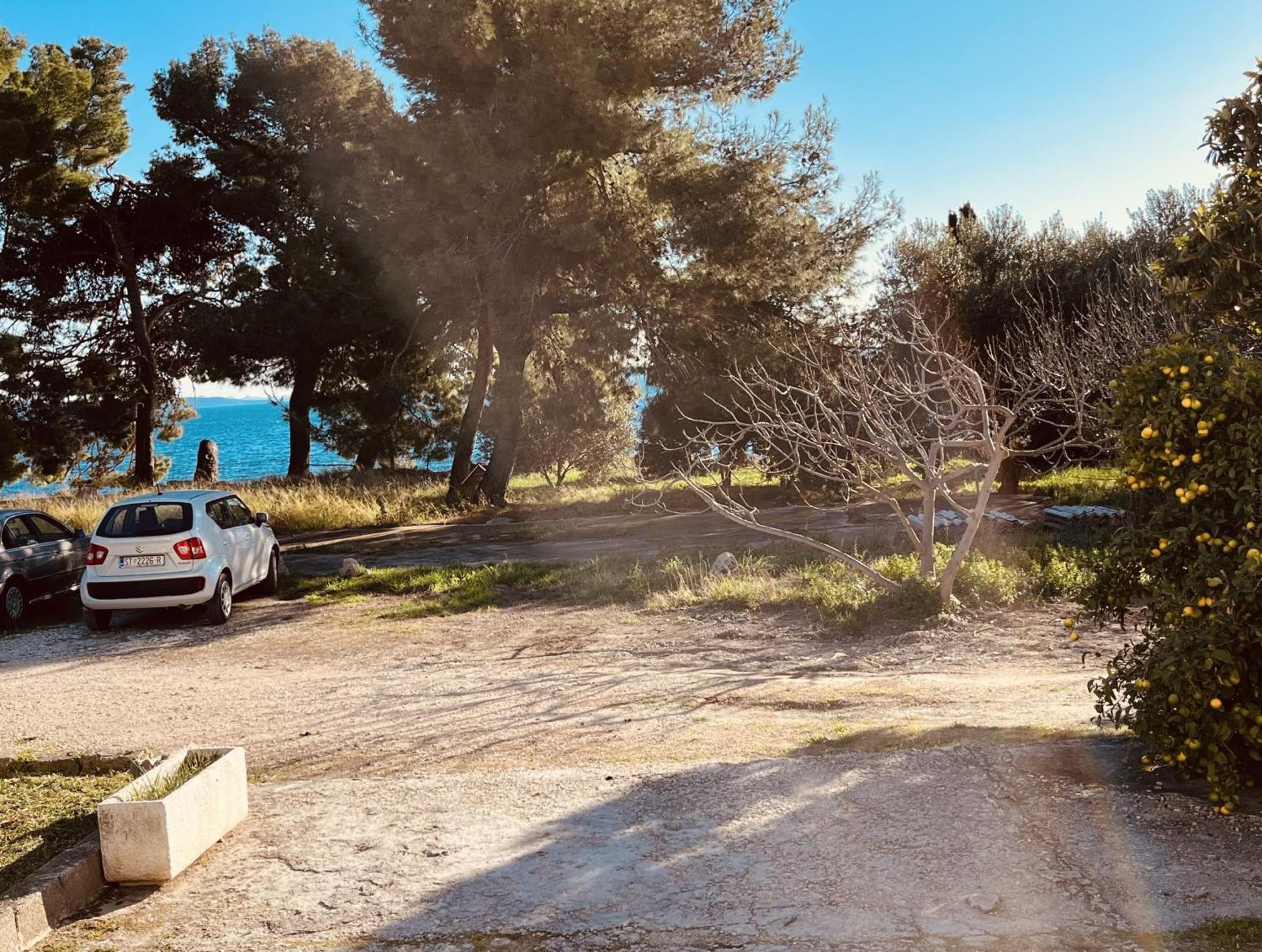 Beachfront Apartment Drazen, With Garden And Parking Σπλιτ Εξωτερικό φωτογραφία
