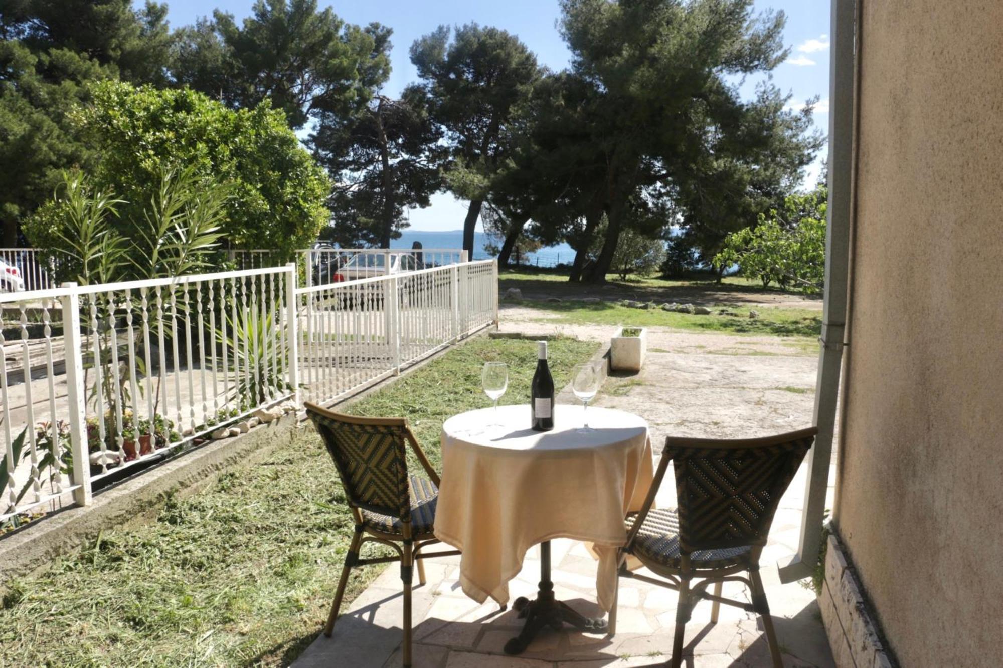 Beachfront Apartment Drazen, With Garden And Parking Σπλιτ Εξωτερικό φωτογραφία